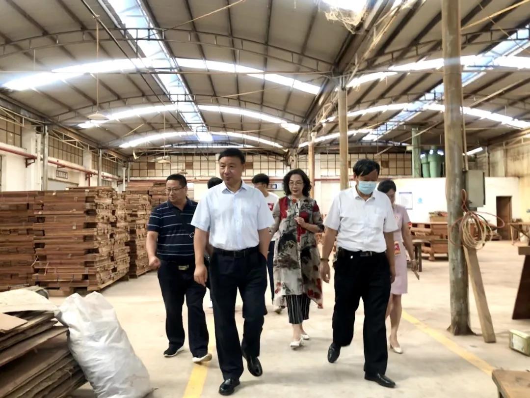 1594096949803188.jpg 1594096949803188.jpg