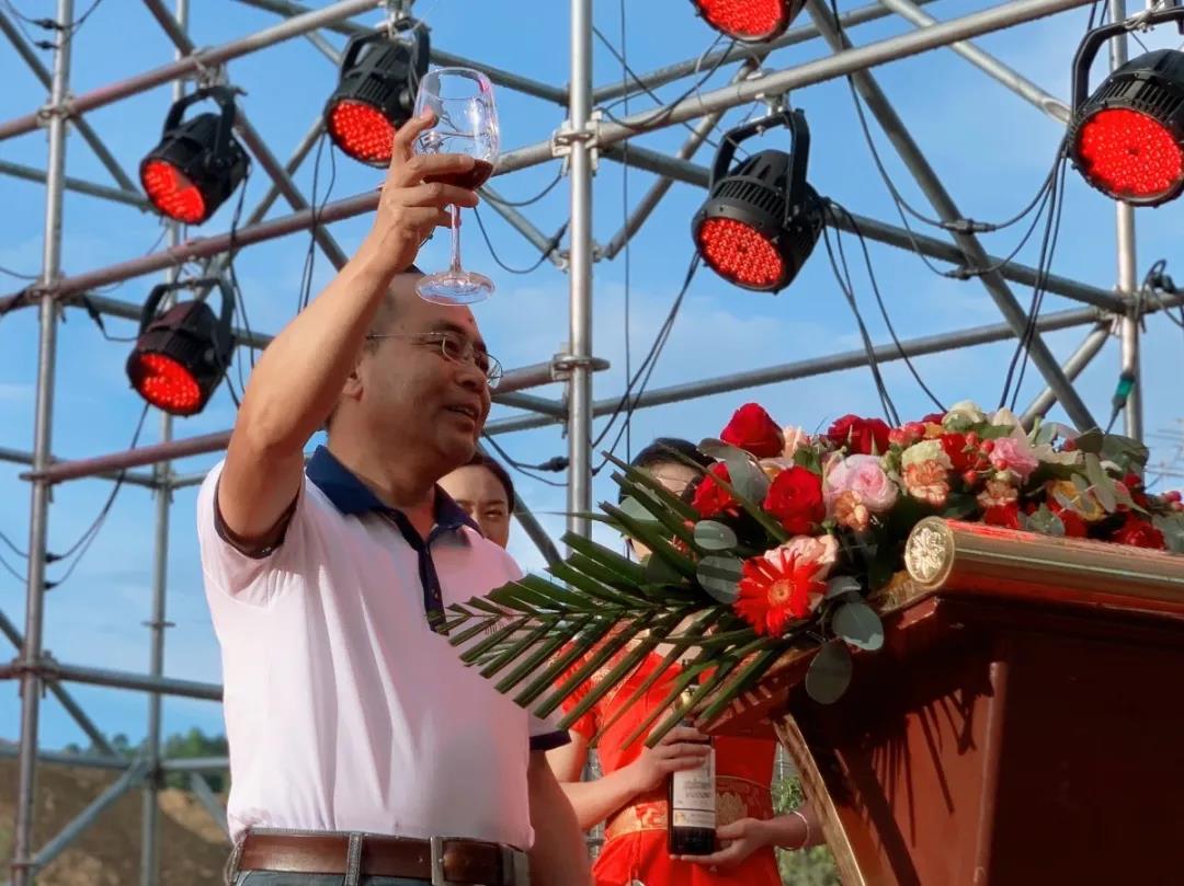 1597732692925183.jpg 1597732692925183.jpg